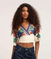 Blusa Cropped Texturizada com Estampa Floral - 1