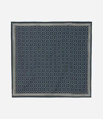 Lenço em Tricoline com Estampa Geométrica