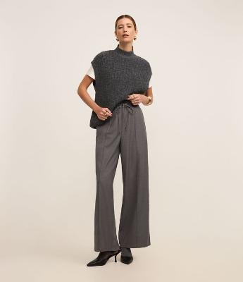 Calça Reta em Alfaiataria com Cós Elástico e Amarração