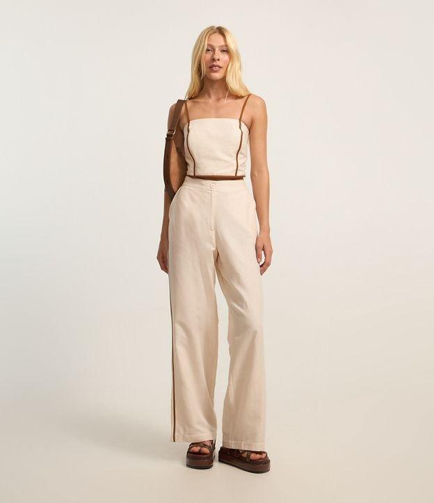 Calça Reta em Viscolinho com Pipping Contrastante na Lateral - 2