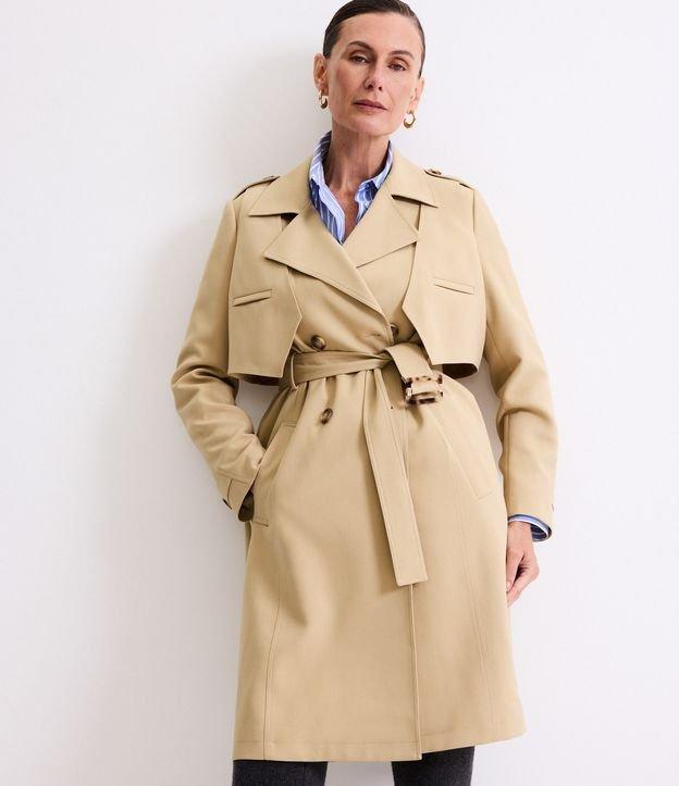 Casaco Trench Coat Gabardine com Botões Frontais e Cinto - 3