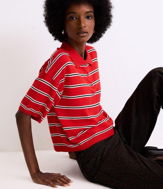 Blusa Pólo em Tricô com Abotoamento e Estampa Listrada - 3