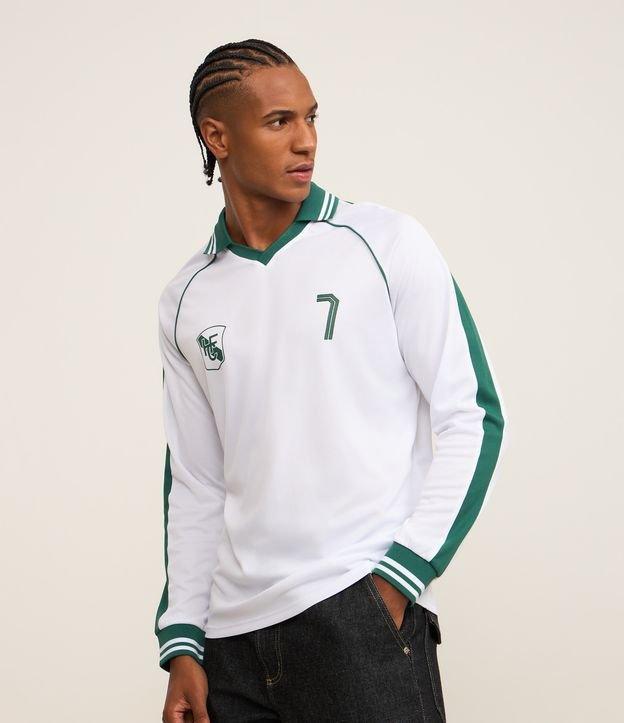 Camisa Polo Esportiva em Tecnologia Dry com Estampa Localizada - 2