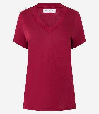 Blusa Básica em Viscose com Gola V em Ribana