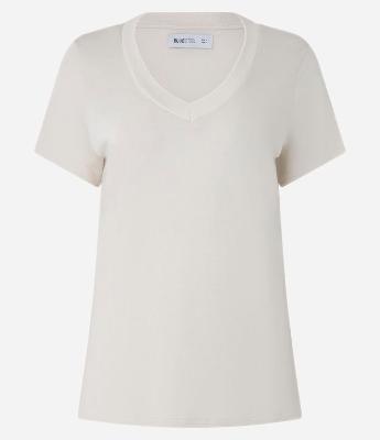 Blusa Básica em Viscose com Gola V em Ribana