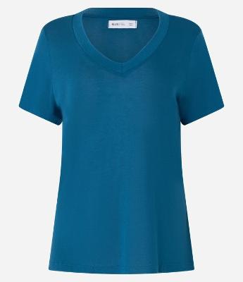 Blusa Básica em Viscose com Gola V em Ribana