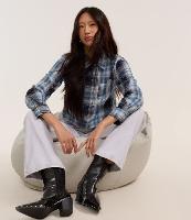 Camisa Curta em Flanela Xadrez com Brilhos Aplicados - 3