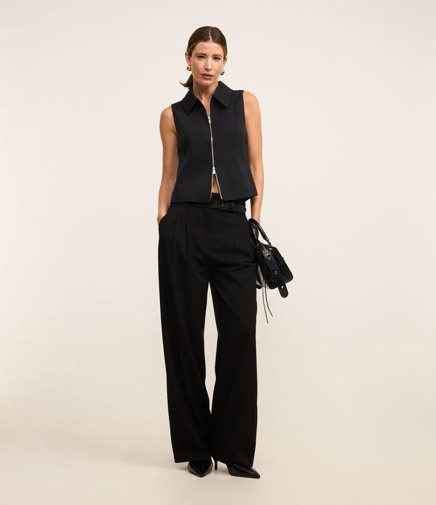 Calça Wide Leg Alfaiatada com Cinto em PU - 2