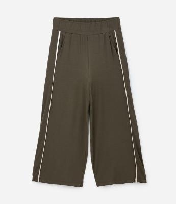 Calça Pantalona em Crepe com Listra na Lateral Curve & Plus Size