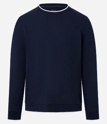 Camiseta Regular com Textura Vertical e Gola Contrastante