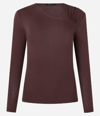 Blusa em Tricô com Franzido no Decote Assimétrico