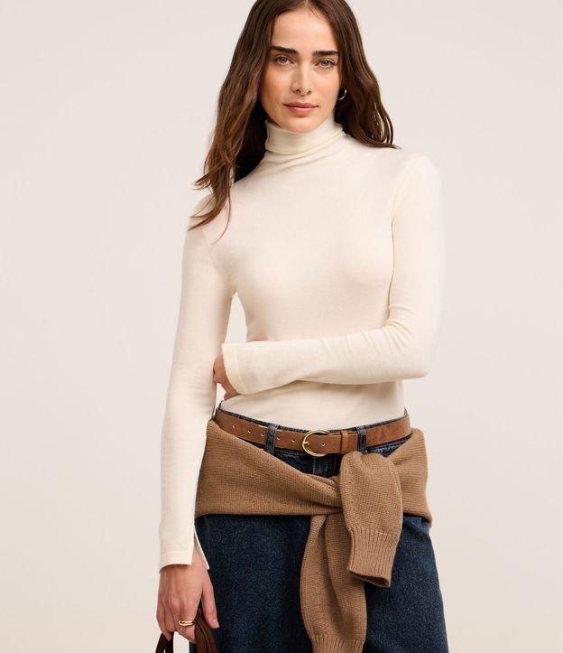 Blusa Básica em Tricô Pesado com Gola Alta - 2