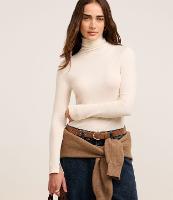 Blusa Básica em Tricô Pesado com Gola Alta - 2