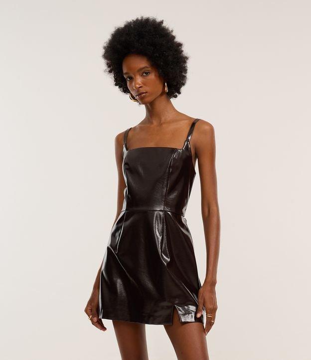 Vestido Curto em Pu com Efeito Vinílico - 2