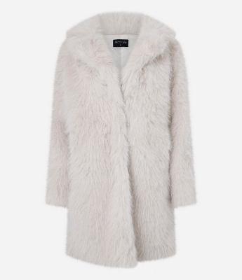 Casaco Longo Peluciado com Caimento Pesado