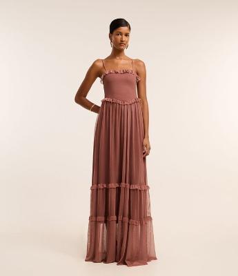 Vestido Longo em Tule com Babadinhos no Decote e Saia