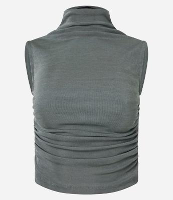 Blusa Cropped Franzida em Ribana com Gola Alta e Costas Abertas