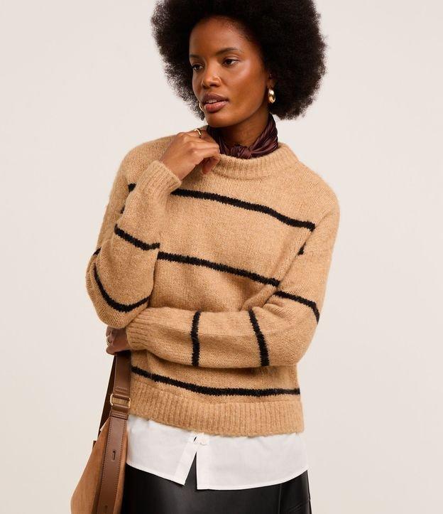 Suéter Listrado em Tricô com Barra Efeito Camisa - 2