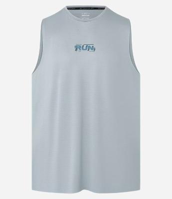 Regata Regular Esportiva em Tecnologia Dry com Estampa Lettering