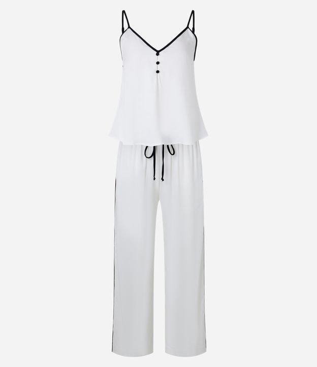 Pijama Longo em Chalis com Detalhes Contrastantes - 1