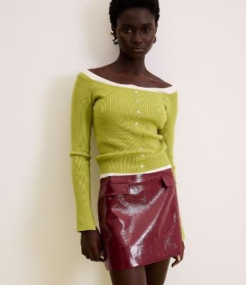 Blusa em Tricô Ombro a Ombro e Botõezinhos Frontais