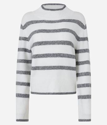 Suéter em Tricô com Golinha e Listras