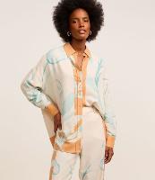 Camisa em Viscose e Linho com Estampa Folhagens Contrastantes - 2