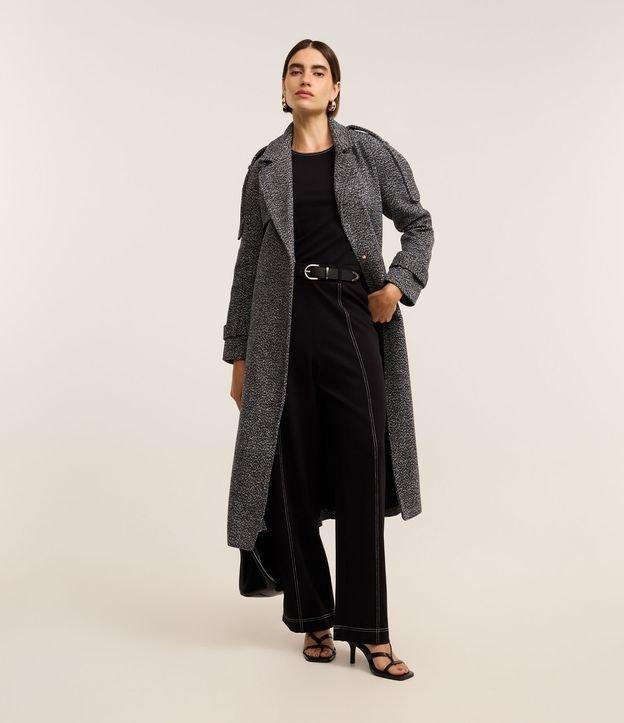 Calça Reta Cintura Alta em Ponto Roma com Costura Aparente - 2