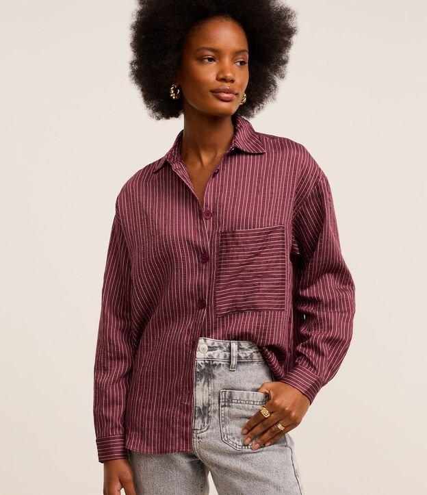Camisa Listrada em Tricoline Texturizado com Bolso - 2