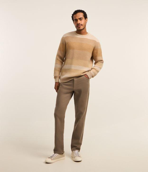 Calça em Sarja com Elastano - 2