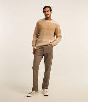 Calça em Sarja com Elastano - 2