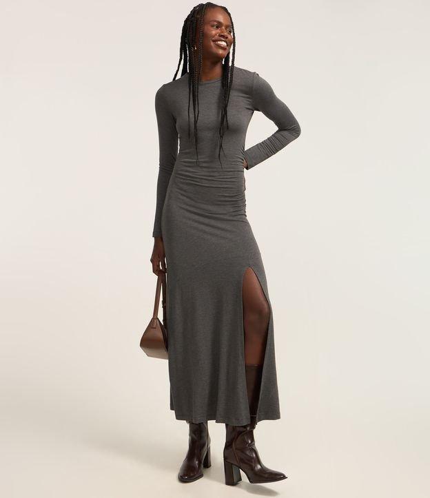 Vestido Reto Longo em Moletinho com Fenda - 1