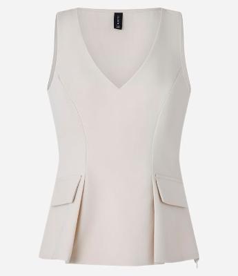 Colete Alongado em Alfaiataria com Bolsos Aplicados