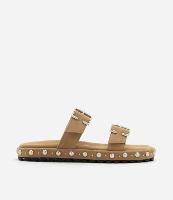 Rasteira com Tiras Largas e Tachinhas Aplicadas - 1