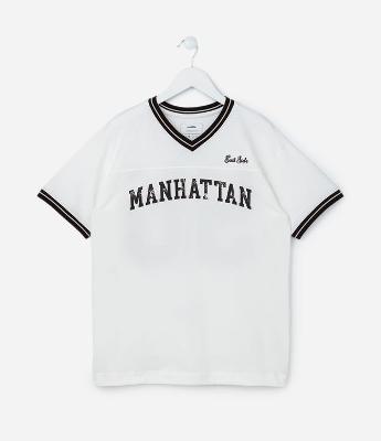 Camiseta Esportiva Infantil com Lettering Manhattan - Tam 5 a 14 Anos