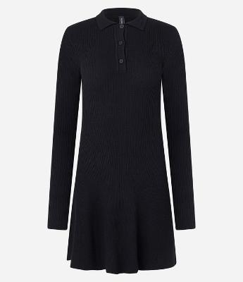 Vestido Evasê Sportcore em Tricô com Gola Polo