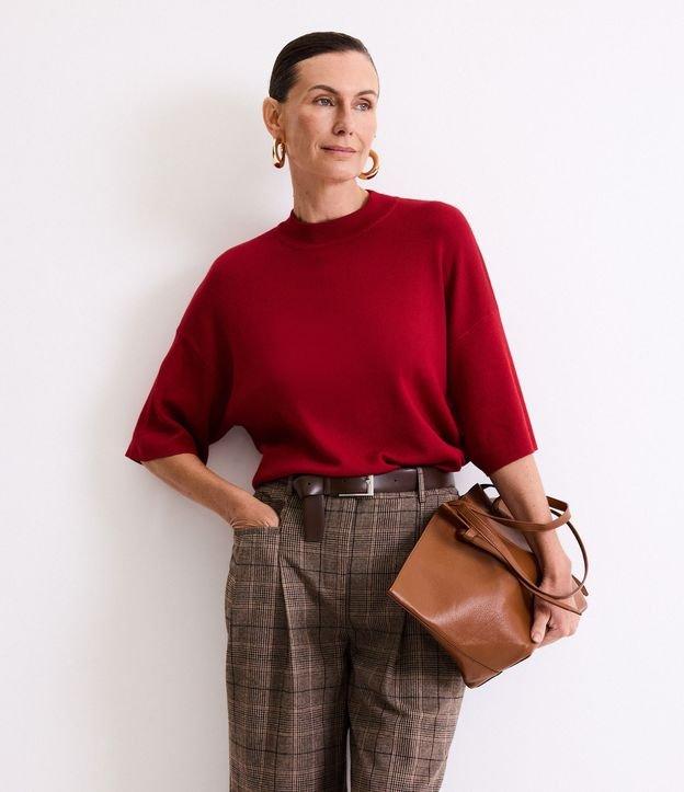 Blusa em Tricô com Cava Deslocada e Manga Ampla - 3