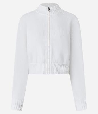 Casaco em Tricô com Zíper e Golinha Alta