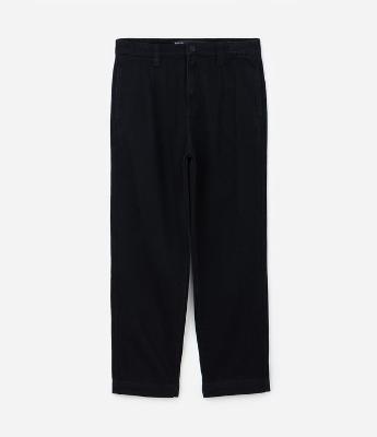 Calça Baggy Chino em Sarja com Bolsos e Detalhe no Cós