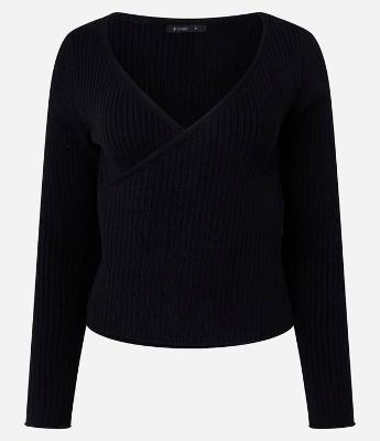 Blusa em Viscose com Decote V Transpassado