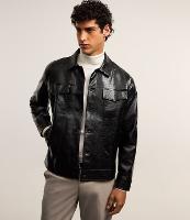 Jaqueta Trucker com Textura Croco Detalhes em Lapela e Abotoamento - 1