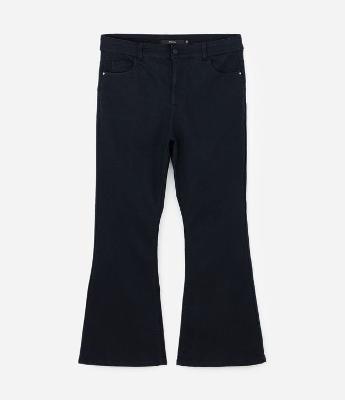 Calça Flare Push Up Jeans com Tule Interno Curve & Plus Size