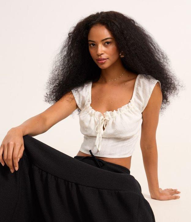 Blusa Cropped em Chiffon com Amarração Frontal - 2
