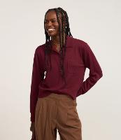 Blusa em Tricô com Abotoamento e Bolsinho Solo - 1