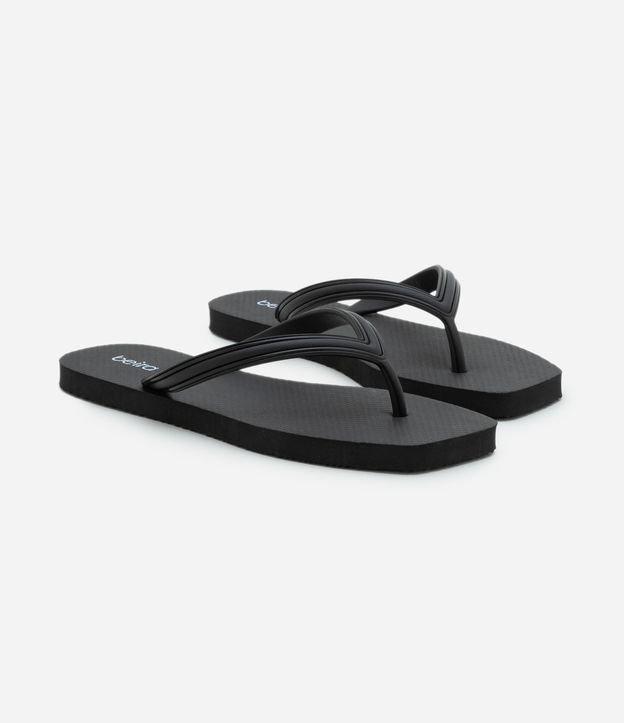 Chinelo com Tira Detalhada e Bico Quadrado Beira Rio - 1