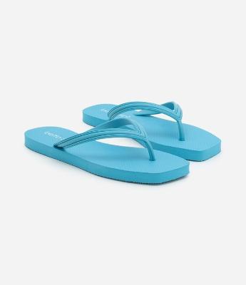 Chinelo com Tira Detalhada e Bico Quadrado Beira Rio