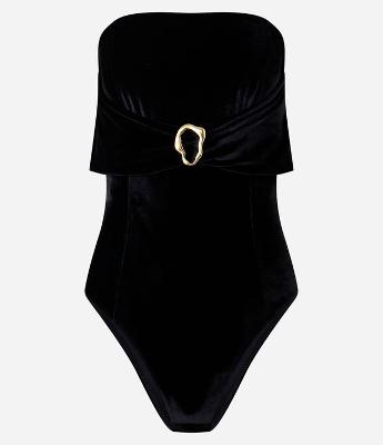 Body em Veludo com Pala Dobrada e Aviamento Frontal