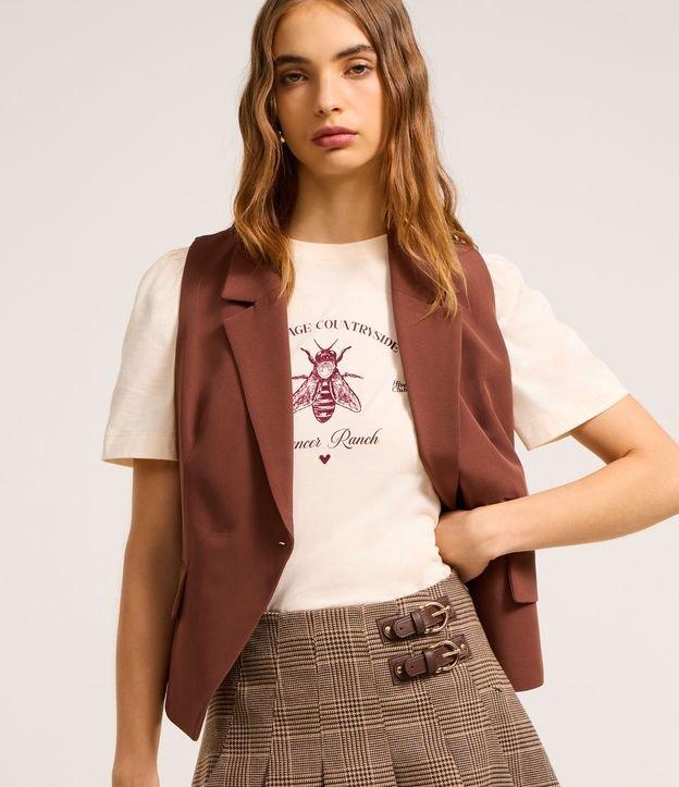 Blusa Slim em Algodão com Manga Bufante e Estampa Abelha - 2