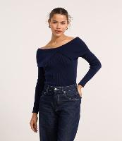 Blusa em Tricô com Pala Virada e Recorte - 2