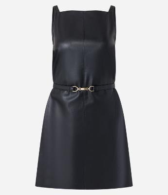 Vestido Curto em PU com Cinto de Fivela Diferenciada